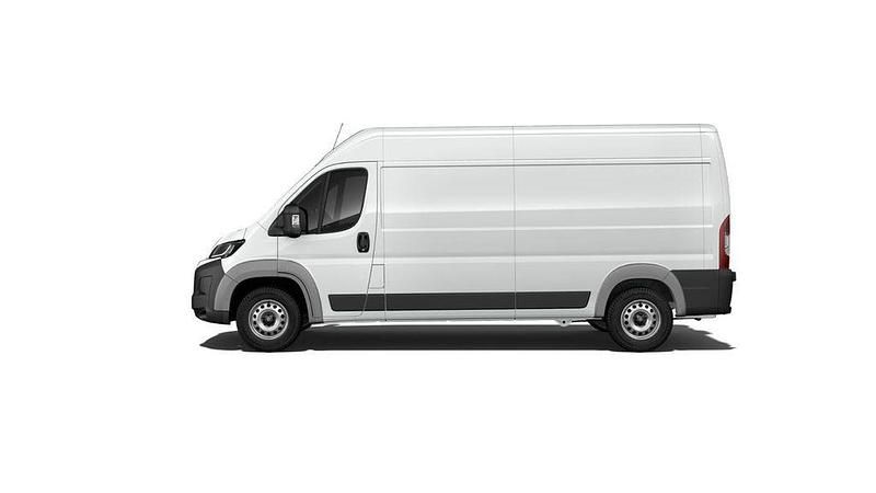 Neu Opel Movano 140 PS (102 kW) 2025 Weiß Van