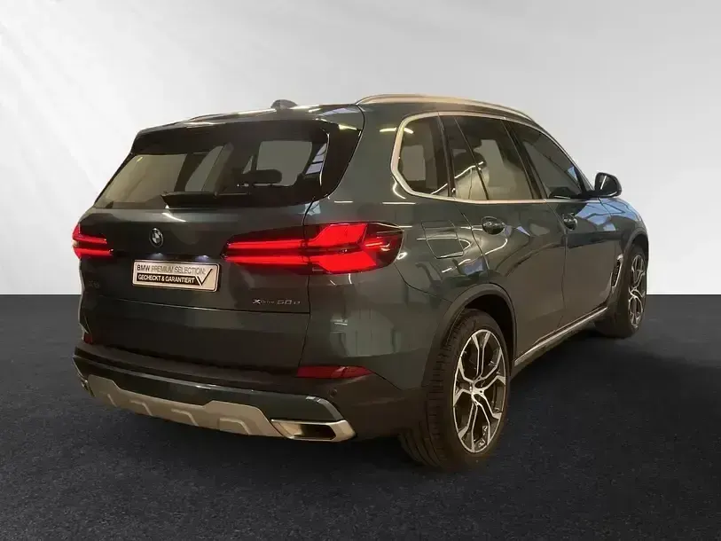 Używany BMW X5 Efficient Dynamics 489 KM (359 kW) 2024 Niebieski SUV