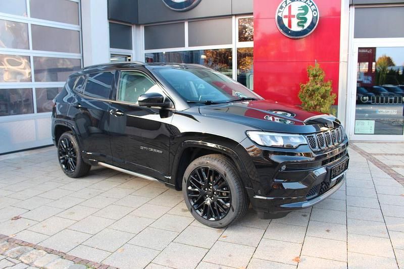 Schwarz Gebraucht 2023 Jeep Compass SUV | 22.900 € (Superpreis) - Bild 1/4