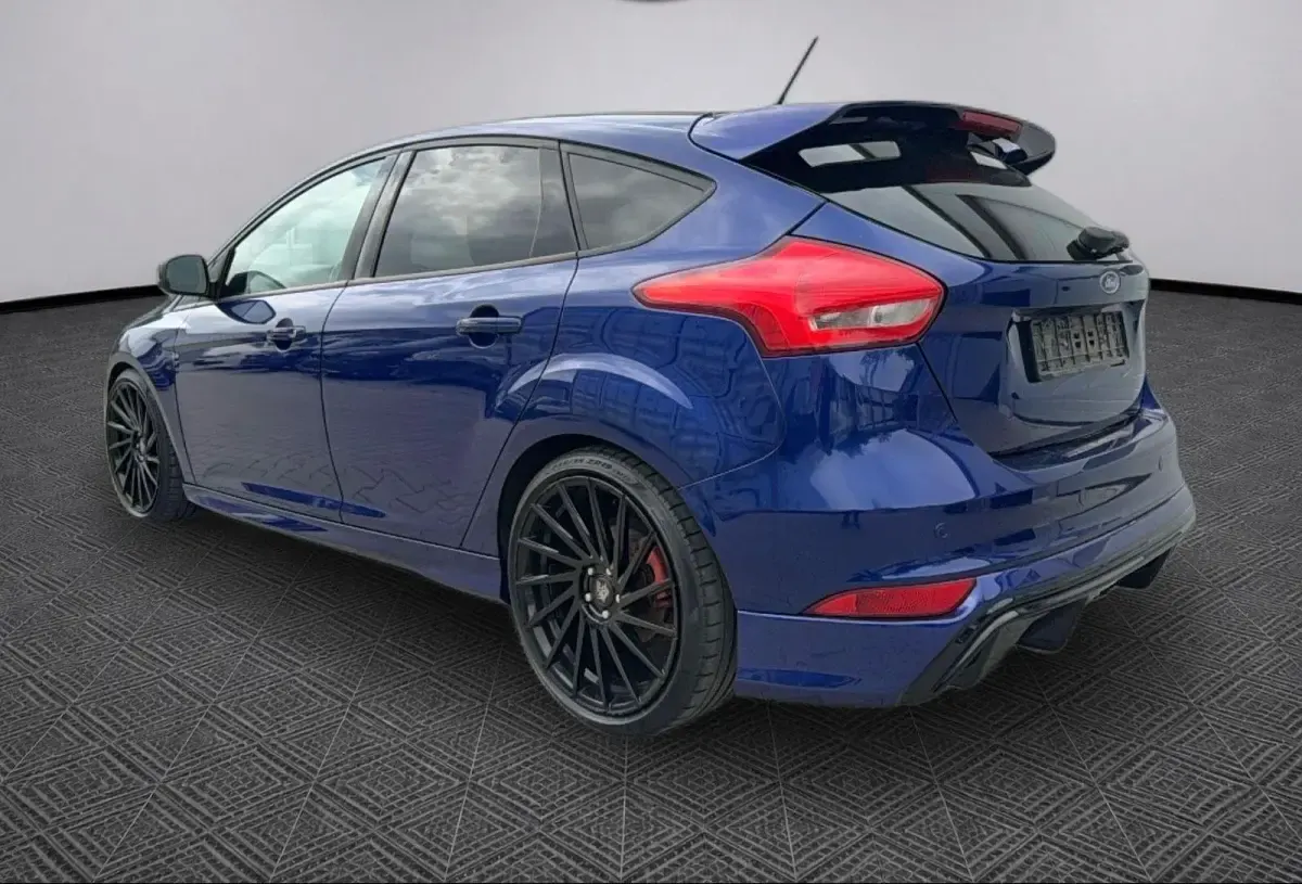 Gebraucht Ford Focus ST 250 PS (183 kW) 2017 Blau Kleinwagen