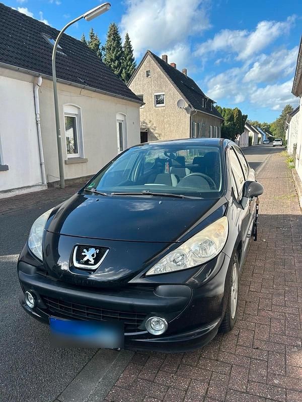 Schwarz Gebraucht 2009 Peugeot 207 Kleinwagen | 2.700 € (Fairer Preis) - Bild 1/3