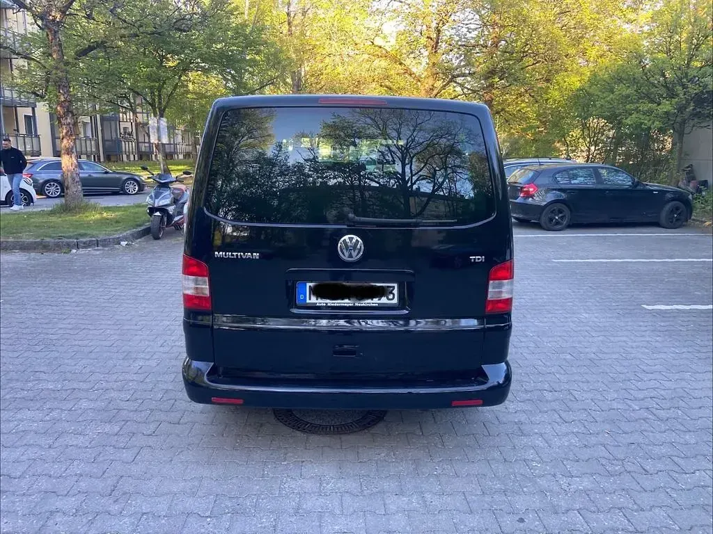 Second-hand VW T5 131 CP (96 kW) 2007 Negru Van