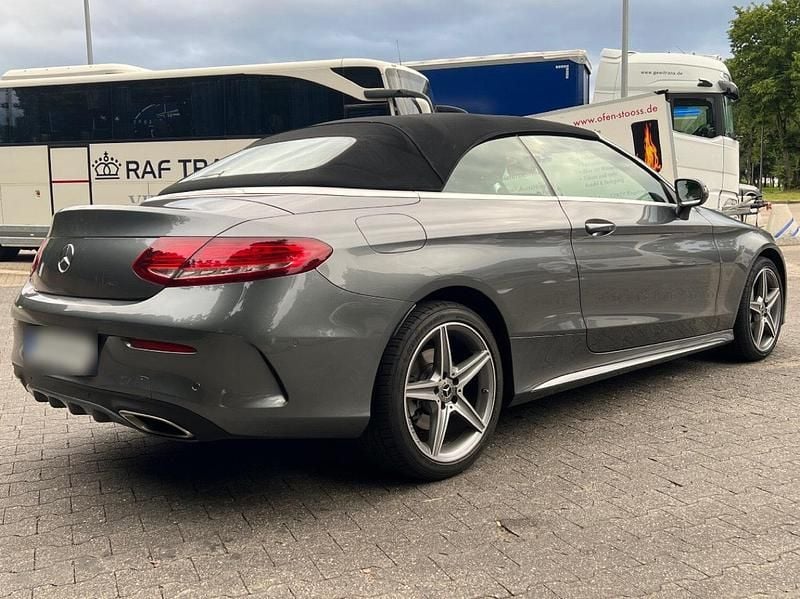 Gebraucht Mercedes C200 184 PS (135 kW) 2017 Grau Cabrio