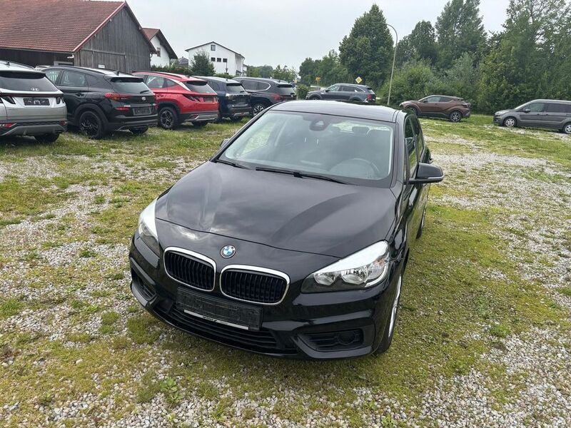 Gebraucht BMW 216 Active Tourer Sport Line 102 PS (75 kW) 2016 Schwarz Van / Kleinbus