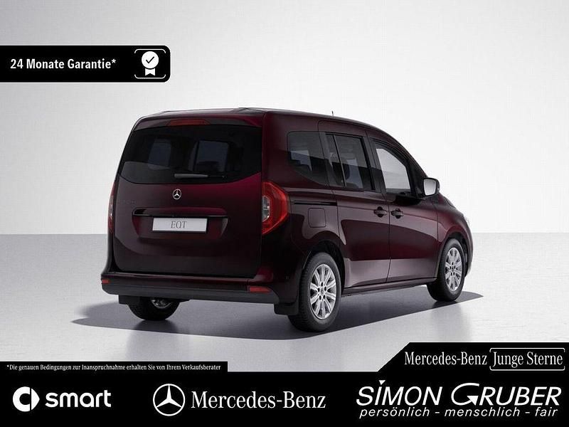 Gebraucht Mercedes EQT200 89 kW (122 PS) 2024 Rot Van / Kleinbus