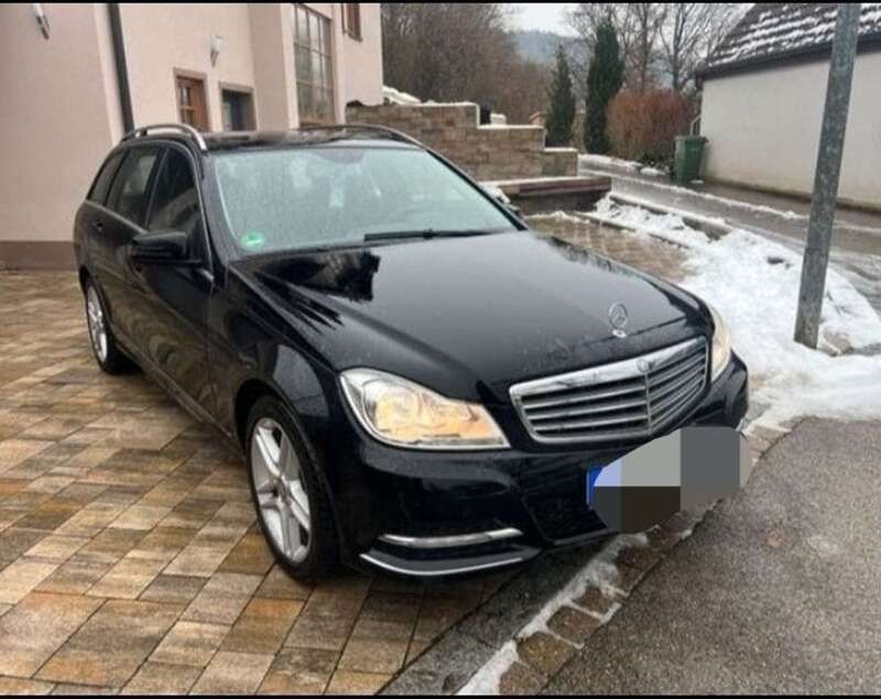 Gebraucht 2012 Mercedes 220 Elegance | 7.900 € (Fairer Preis) - Bild 1/4