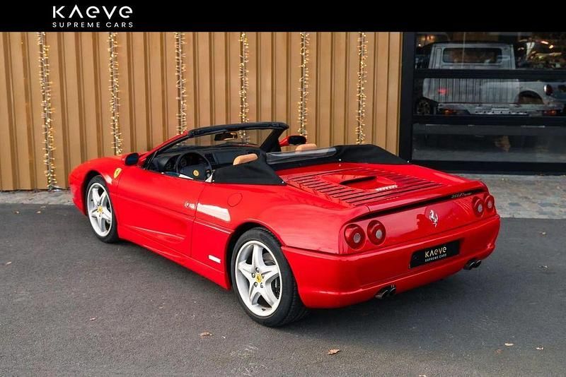 Gebraucht Ferrari F355 381 PS (280 kW) 1998 Rot Limousine