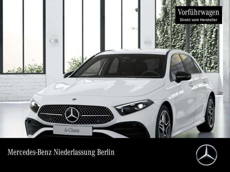 Weiß Gebraucht 2024 Mercedes A200 AMG Limousine | 36.300 € (Etwas zu teuer) - Bild 1/4
