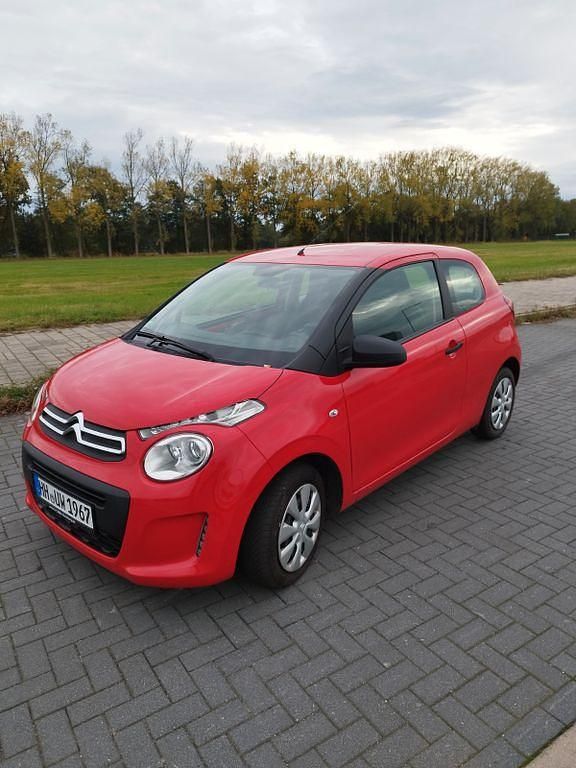 Rot Gebraucht 2016 Citroën C1 Shine Edition Kleinwagen | 6.800 € (Fairer Preis) - Bild 1/4