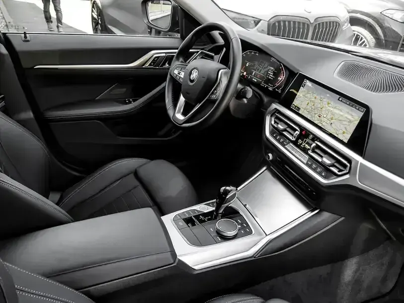 Gebraucht BMW 430 Sport Line 245 PS (180 kW) 2023 Grün Coupé