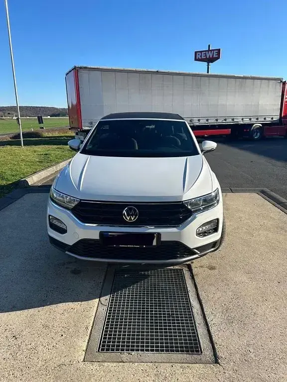 Gebraucht VW T-Roc Cabriolet Style 110 PS (80 kW) 2021 Weiß Cabrio