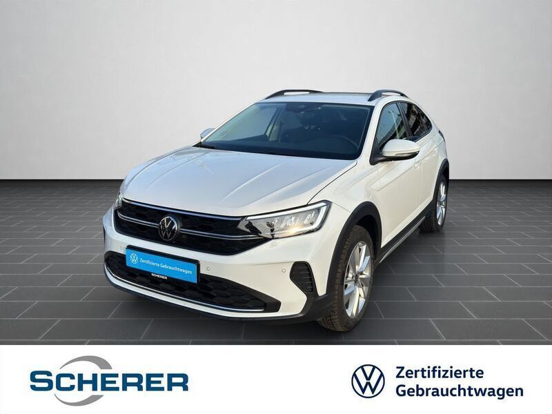 Pure white Gebraucht 2024 VW Taigo IQ Drive SUV | 22.200 € (Guter Preis) - Bild 1/4