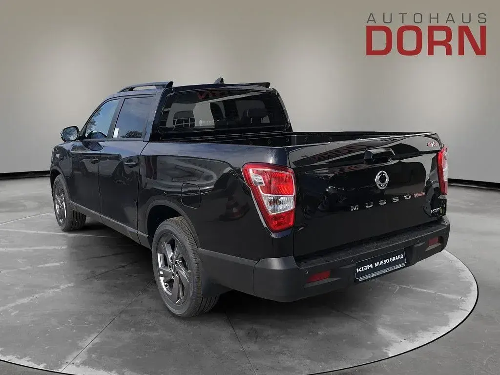 Gebraucht KGM Musso 203 PS (149 kW) 2026 Schwarz Pickup