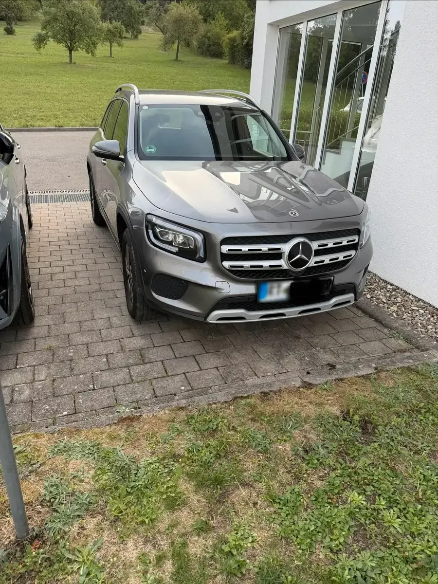Gebraucht Mercedes GLB200 150 PS (110 kW) 2022 SUV