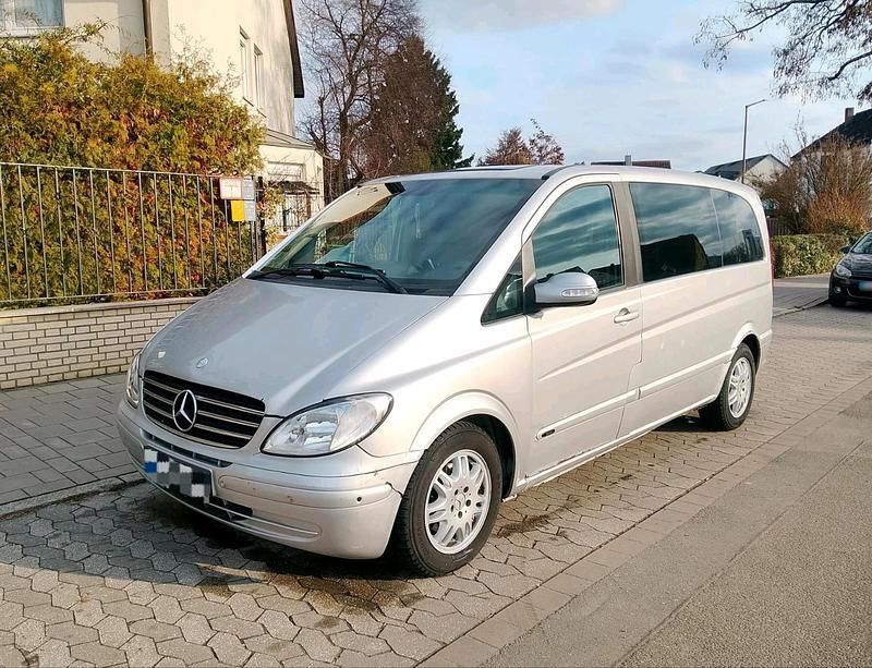 Gebraucht Mercedes Viano 150 PS (110 kW) 2005 Silber Van / Kleinbus