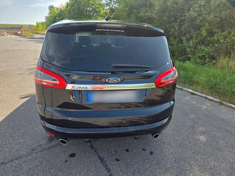Gebraucht Ford S-MAX Titanium 200 PS (147 kW) 2015 Schwarz Van / Kleinbus