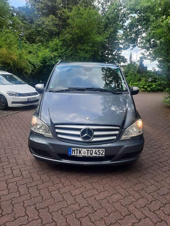 Gebraucht Mercedes Viano 163 PS (119 kW) 2013 Grau Van / Kleinbus