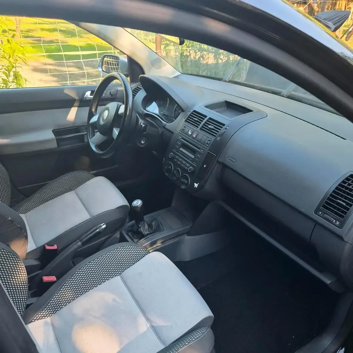 Gebraucht VW Polo Cross 100 PS (73 kW) 2006 Schwarz Kleinwagen