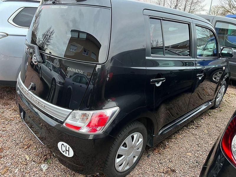Gebraucht Daihatsu Materia 103 PS (75 kW) 2012 Schwarz Van / Kleinbus