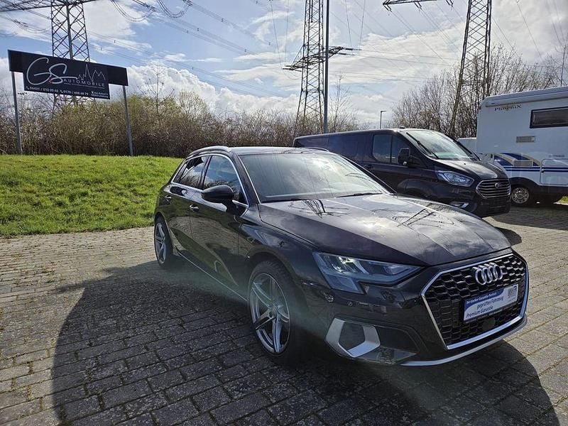 Gebraucht Audi A3 Advanced 150 PS (110 kW) 2023 Schwarz Limousine