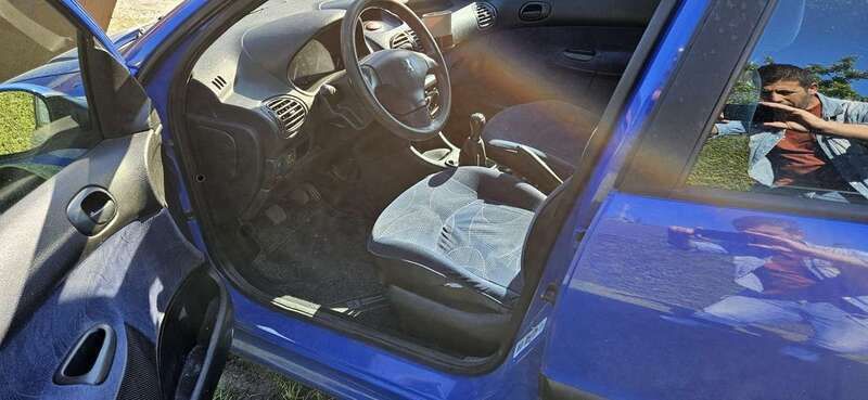Gebraucht 2003 Peugeot 206 Platinum Limousine | 800 € (Fairer Preis) - Bild 1/4