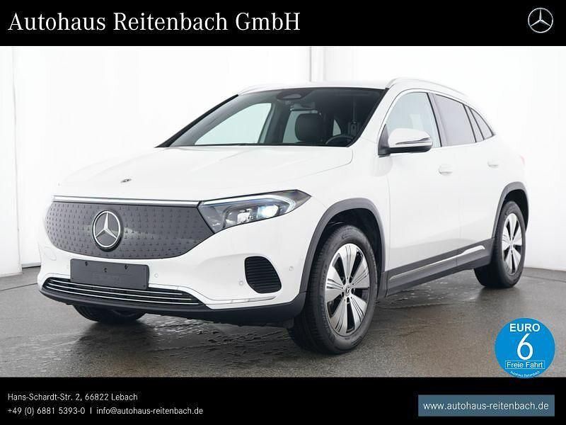 Weiß Gebraucht 2024 Mercedes EQA300 Progressive SUV | 36.666 € (Fairer Preis) - Bild 1/4