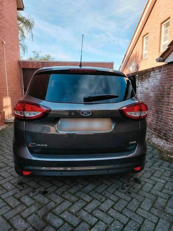 Używany Ford C-MAX Titanium 125 KM (91 kW) 2016 Szary Minivan