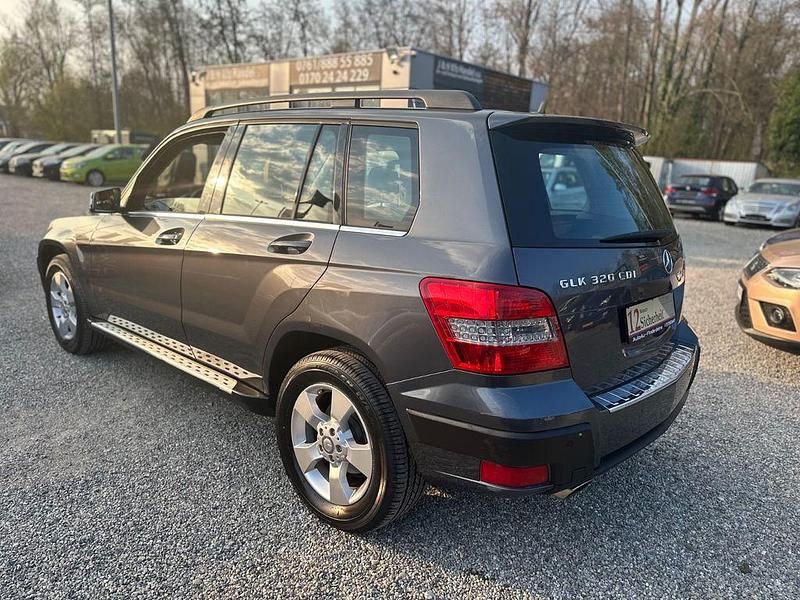 Gebraucht Mercedes GLK320 224 PS (164 kW) 2008 Grau SUV
