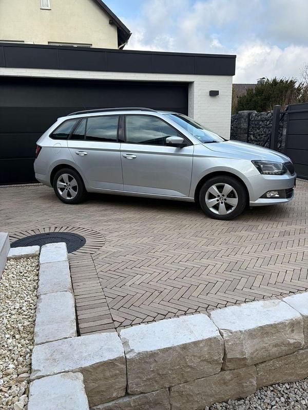 Gebraucht Skoda Fabia 90 PS (66 kW) 2015 Silber Kombi