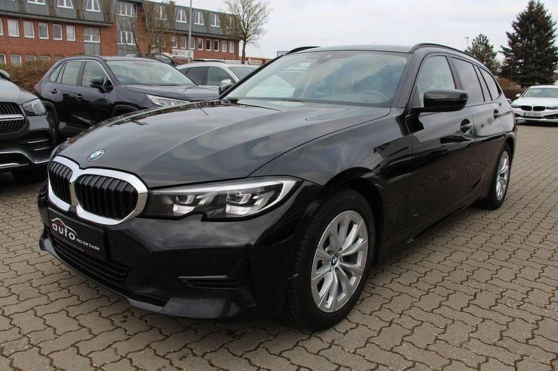 Gebraucht BMW 318 Advantage 156 PS (114 kW) 2021 Schwarz Kombi