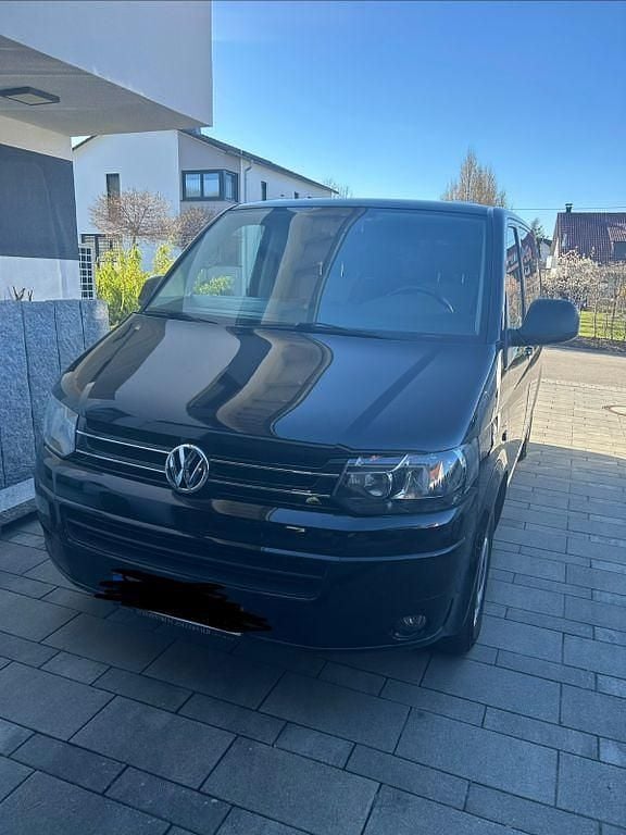 Second-hand VW T5 140 CP (102 kW) 2012 Negru Van