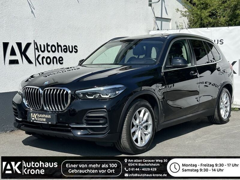 Schwarz Gebraucht 2022 BMW X5 Sport Line SUV | 44.990 € - Bild 1/4