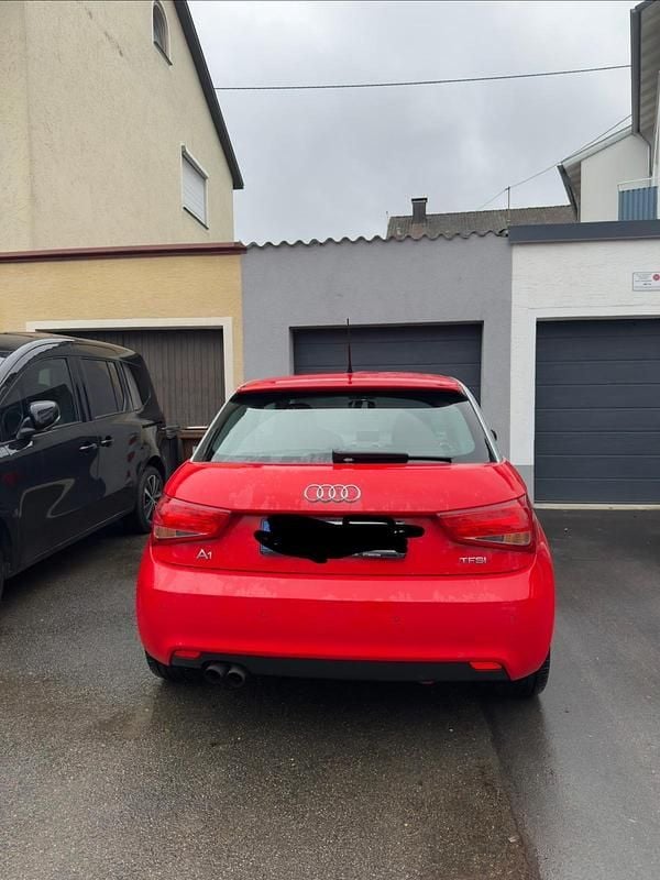 Gebraucht Audi A1 S-Line 122 PS (89 kW) 2011 Rot Kleinwagen