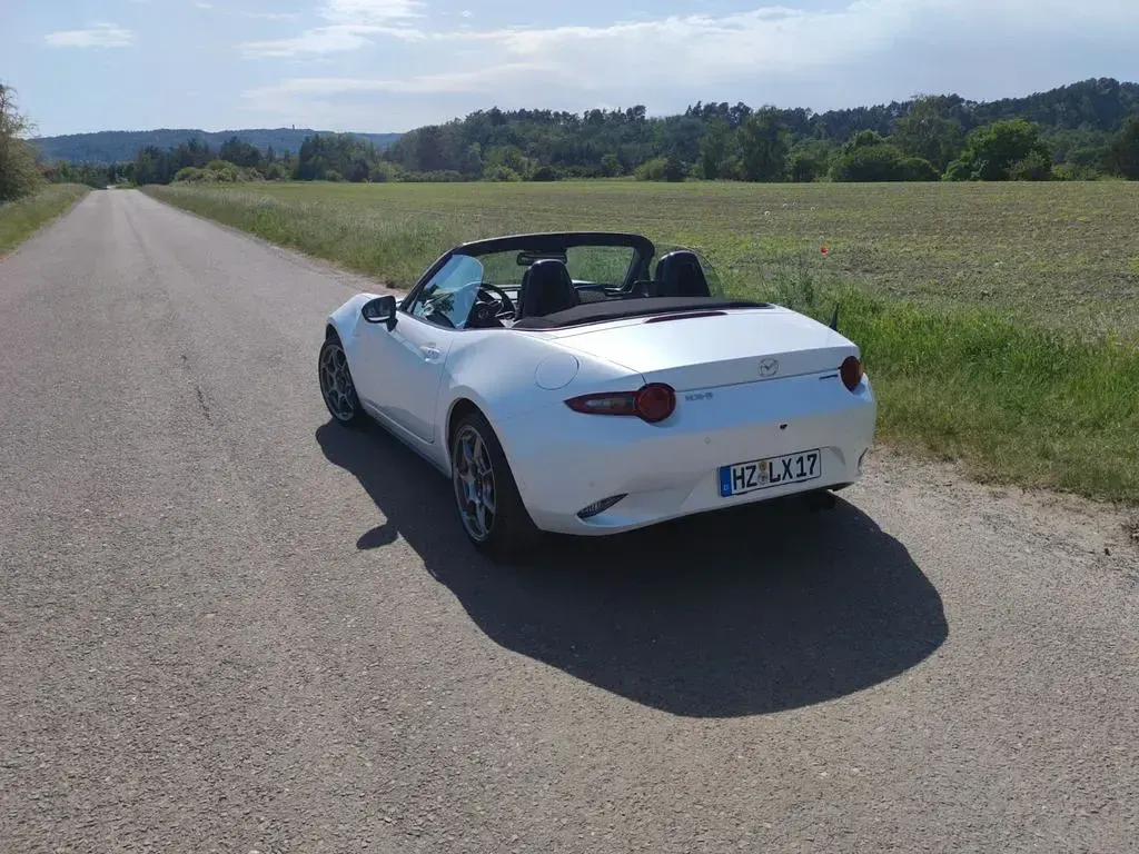 Gebraucht Mazda MX5 Selection 184 PS (135 kW) 2021 Weiß Cabrio