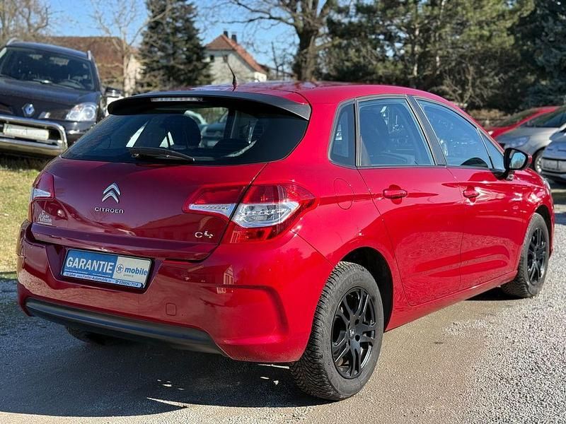 Gebraucht Citroën C4 Attraction 120 PS (88 kW) 2011 Rot Limousine