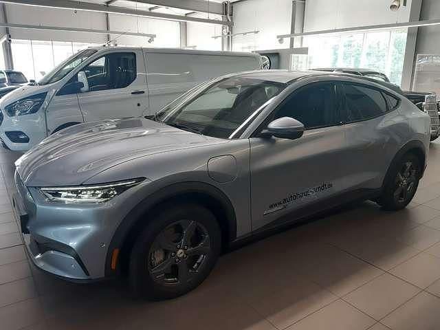 Gebraucht Ford Mustang Mach-E 216 kW (294 PS) 2022 Silber SUV