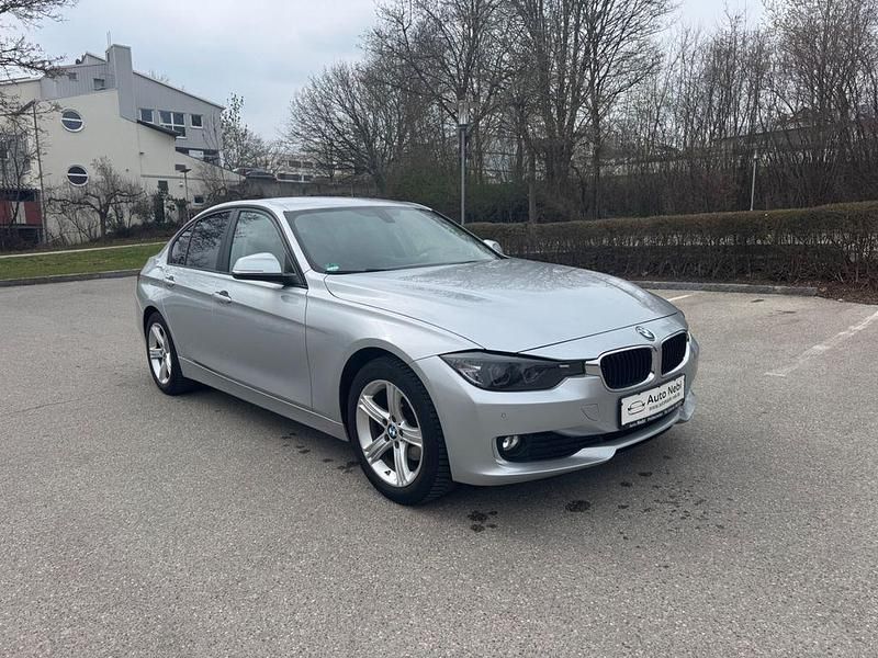 Gebraucht BMW 320 Comfort Edition 184 PS (135 kW) 2014 Silber Limousine