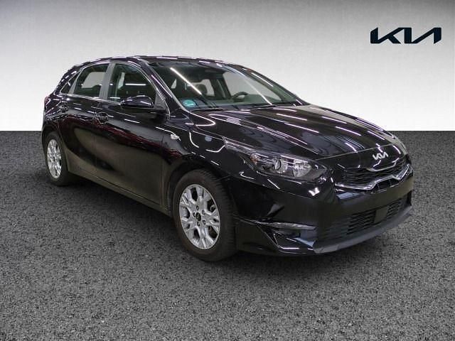 Gebraucht Kia Ceed Vision 140 PS (102 kW) 2025 Schwarz Kleinwagen