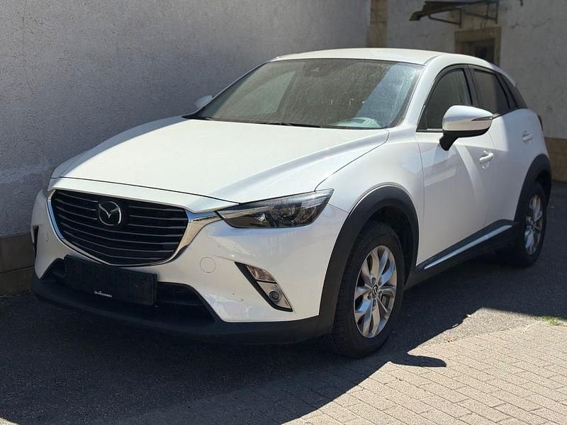 Weiß Gebraucht 2017 Mazda CX-3 Kizoku Intense SUV | 16.990 € (Etwas zu teuer) - Bild 1/4