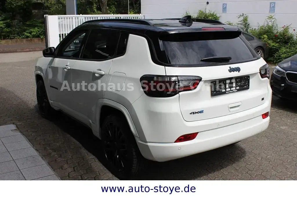 Gebraucht Jeep Compass 179 PS (131 kW) 2022 Weiß SUV