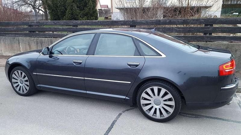 Second-hand Audi A8 232 CP (170 kW) 2008 Berlinǎ
