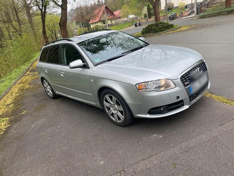 Silber Gebraucht 2005 Audi A4 S-Line Kombi | 3.700 € - Bild 1/4