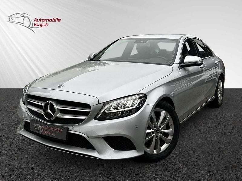 Second-hand Mercedes C180 156 CP (114 kW) 2018 Argintiu Berlinǎ