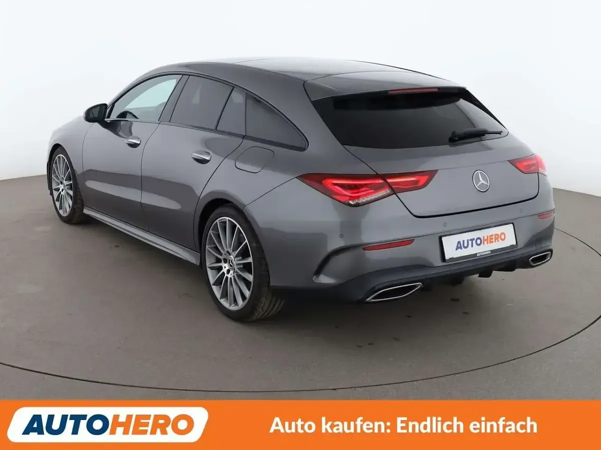 Gebraucht Mercedes CLA250 AMG line 224 PS (164 kW) 2022 Mountaingrau Coupé