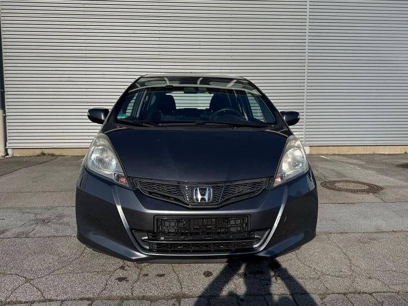 Gebraucht Honda Jazz 99 PS (72 kW) 2011 Grau Kleinwagen