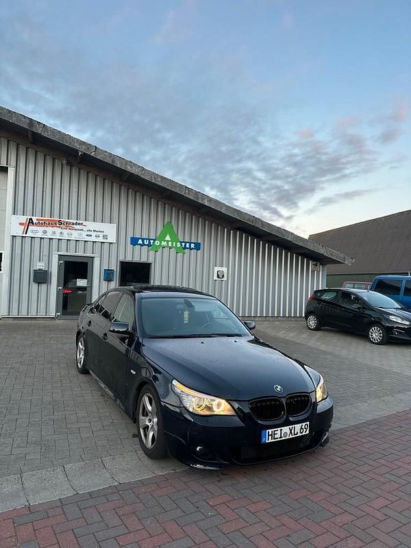 Andere farben Gebraucht 2009 BMW 530 M Sport Limousine | 7.500 € (Fairer Preis) - Bild 1/4