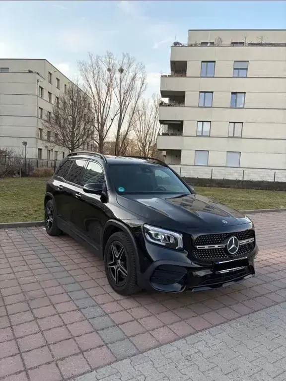 Gebraucht Mercedes GLB220 190 PS (139 kW) 2021 Schwarz SUV