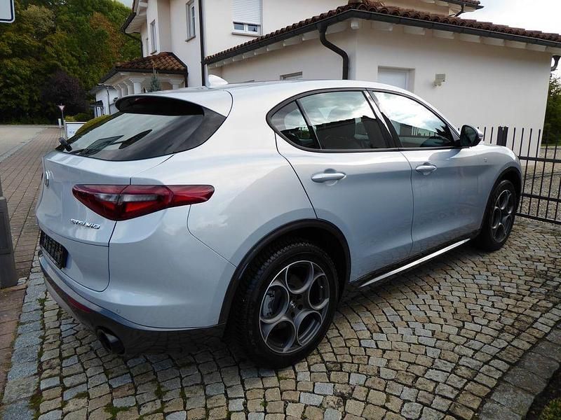 Gebraucht Alfa Romeo Stelvio Ti 280 PS (205 kW) 2023 Silber SUV