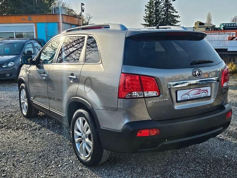 Gebraucht Kia Sorento Vision 197 PS (144 kW) 2010 Silber SUV