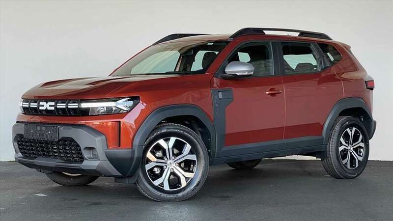 Braun / terracotabraun Gebraucht 2024 Dacia Duster Expression SUV | 24.970 € (Fairer Preis) - Bild 1/4